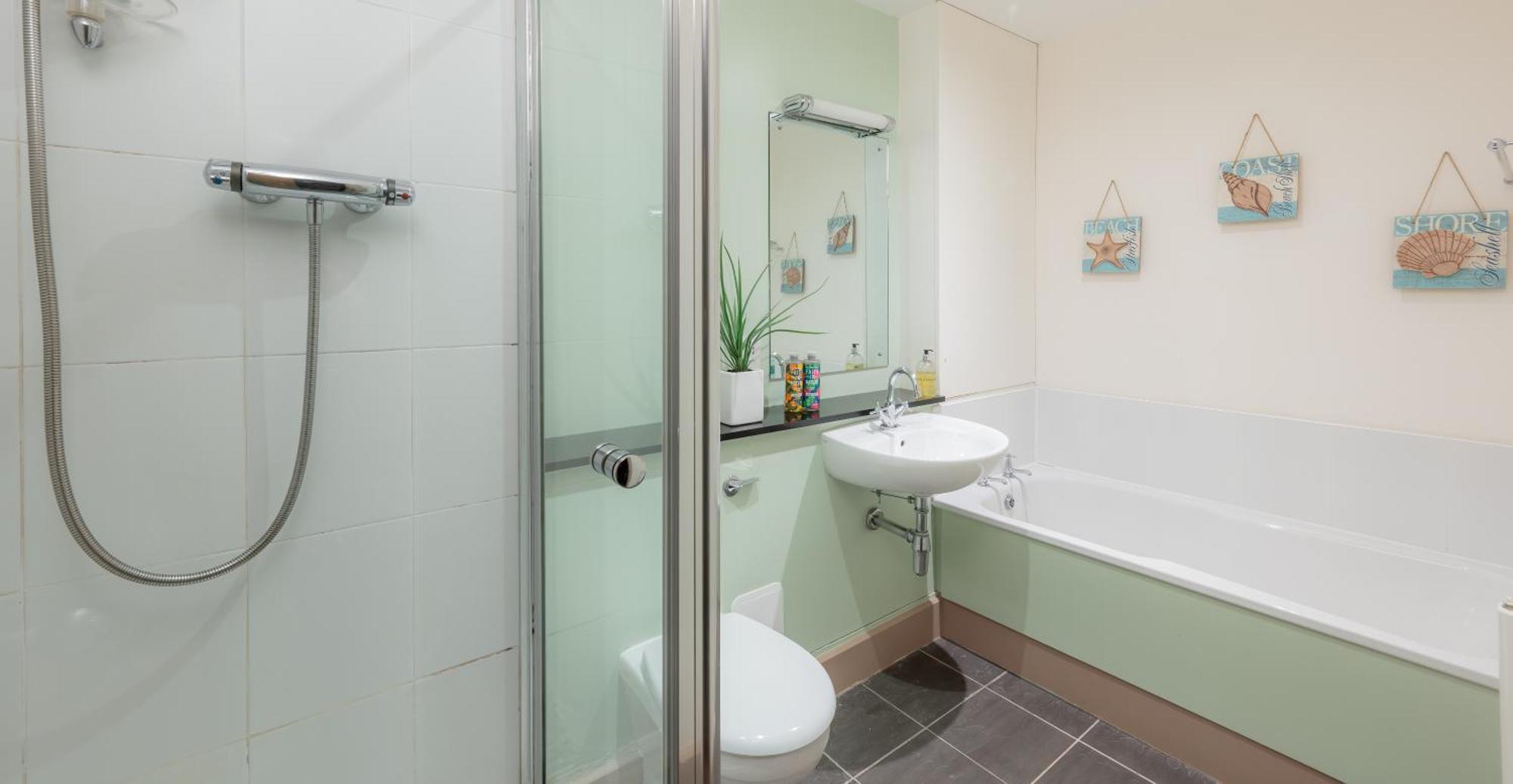 The Caledonian 3 Bedroom Self Catering Apartment In Historic Abbey Fort Augustus Εξωτερικό φωτογραφία