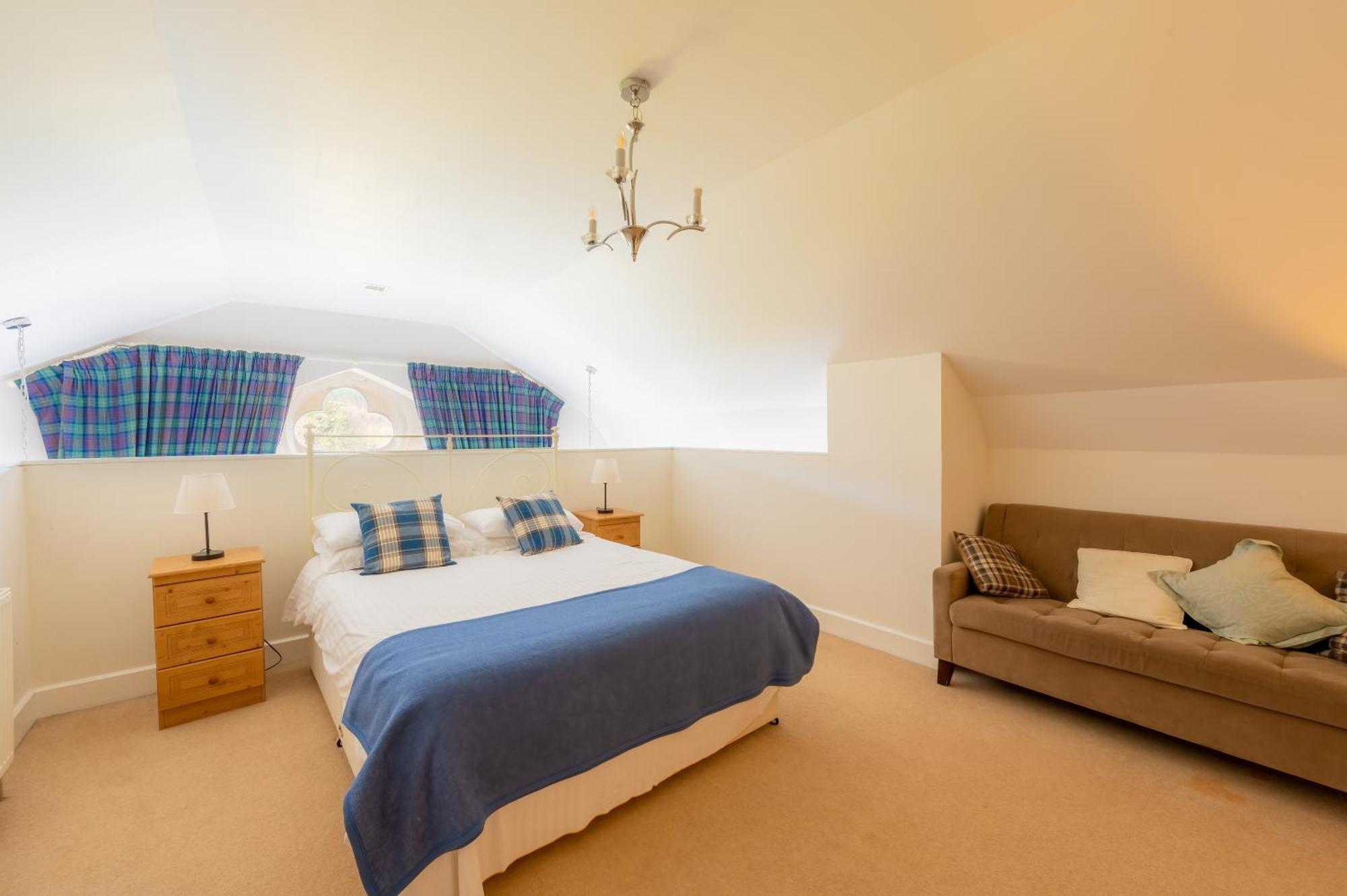 The Caledonian 3 Bedroom Self Catering Apartment In Historic Abbey Fort Augustus Εξωτερικό φωτογραφία
