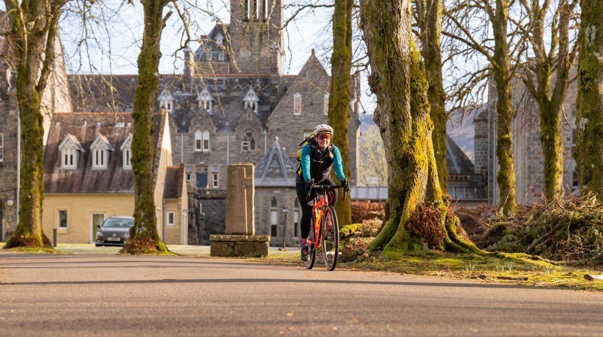 The Caledonian 3 Bedroom Self Catering Apartment In Historic Abbey Fort Augustus Εξωτερικό φωτογραφία